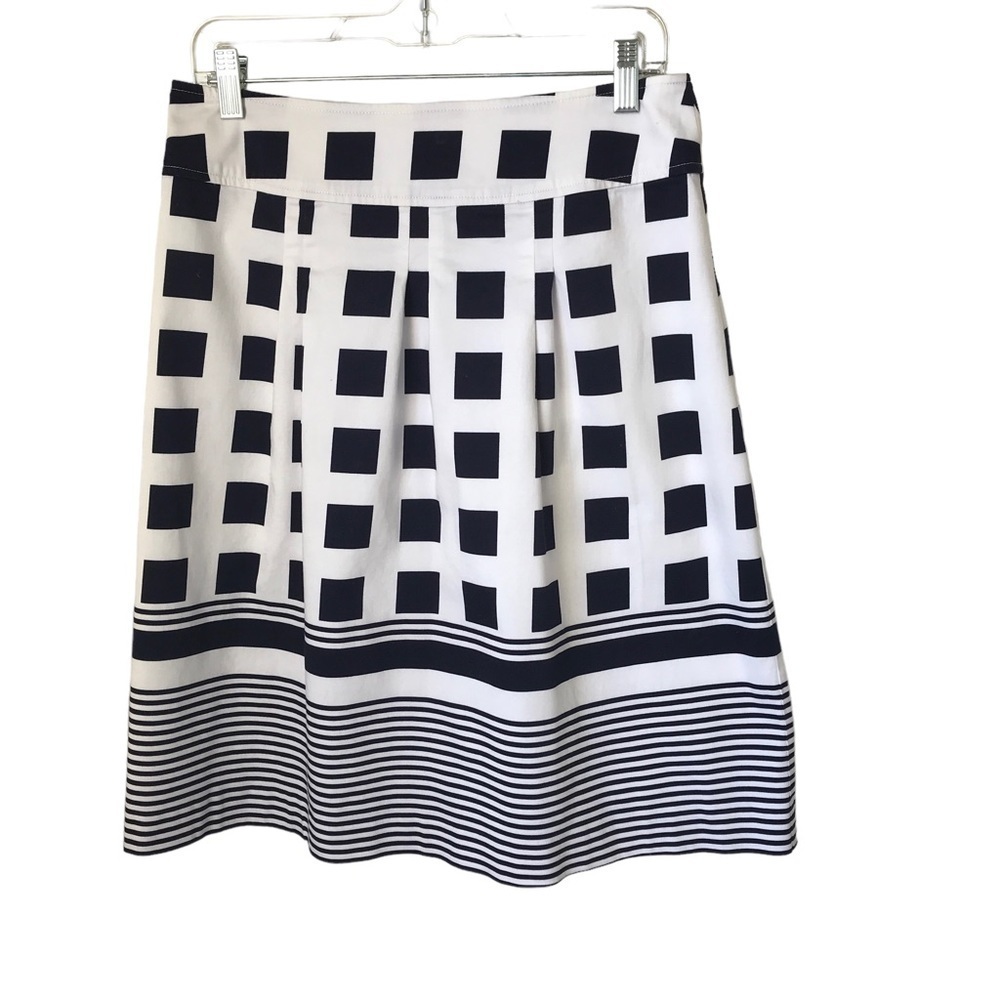 Nue Options size 10 navy & white skirt back zip closure Office Career Teacher